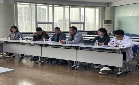 2.888电子官网南山温泉城营销团队走进888电子官网健康产业座谈会现场_副本.jpg