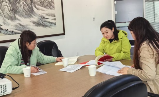 1.区社工部莅临888电子官网集团党委考察调研_副本.jpg